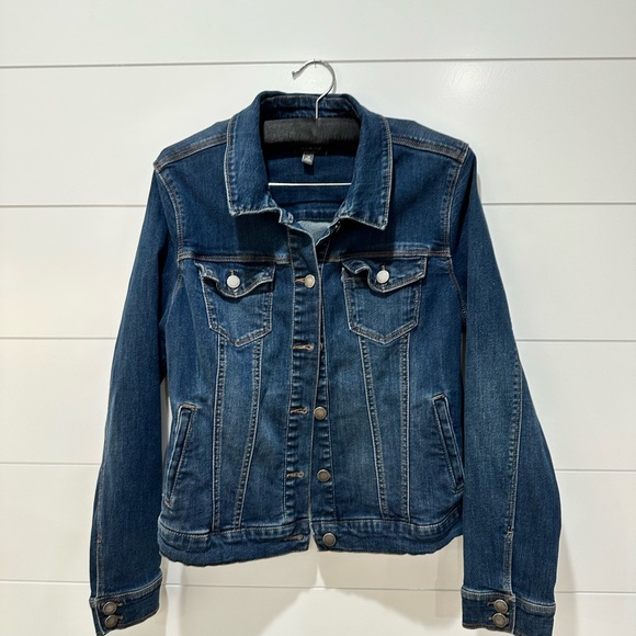 Jean Jacket - hand painted- New York - Picture 2 of 4